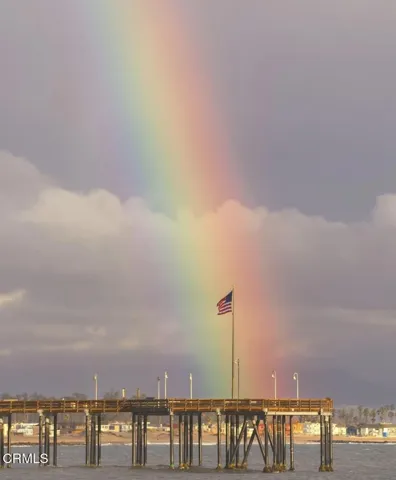 Ventura rainbow
