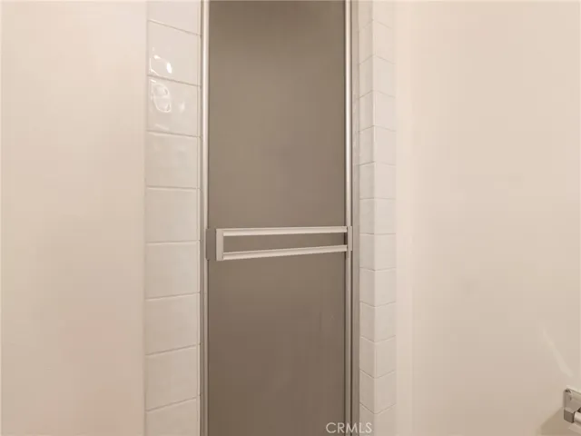 South Side 3/4 Bath Shower
