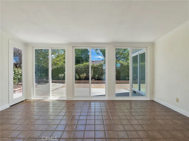 Living Room Extenson/Covered Patio