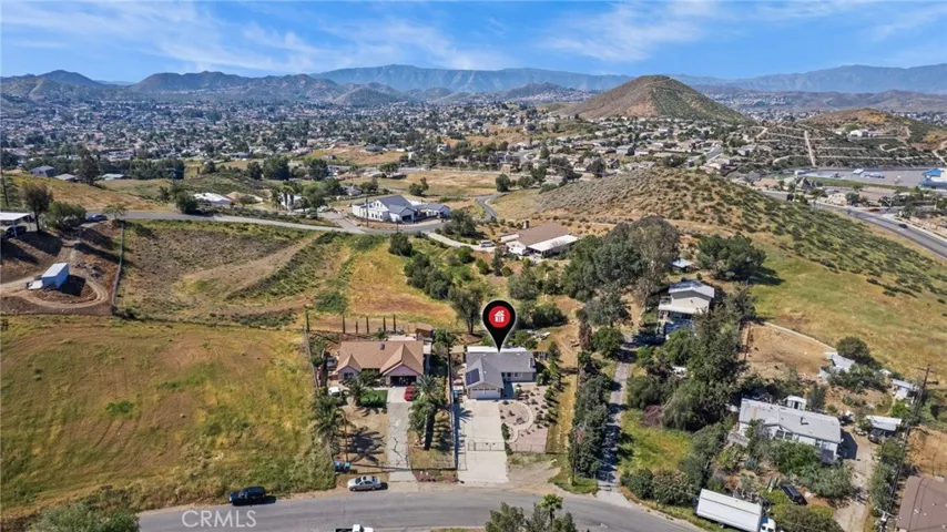 29225 Avenida De Las Flores, Menifee, California 92587