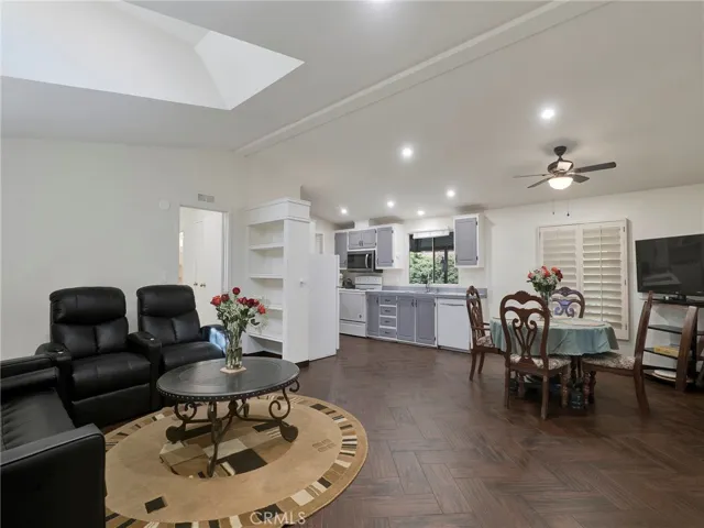 24425 Woolsey Canyon Road 132, West Hills, California 91304