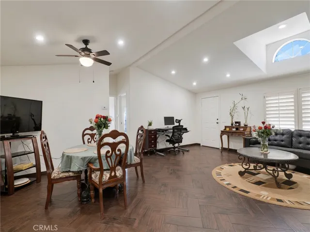24425 Woolsey Canyon Road 132, West Hills, California 91304