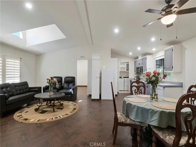 24425 Woolsey Canyon Road 132, West Hills, California 91304