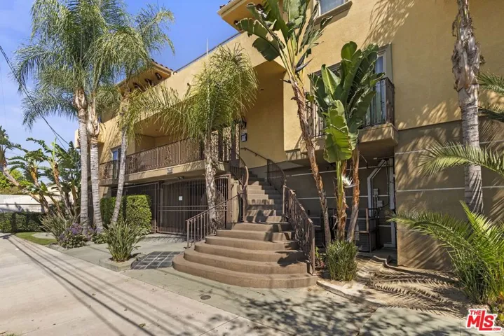 7348 De Soto Avenue 108, Canoga Park, California 91303