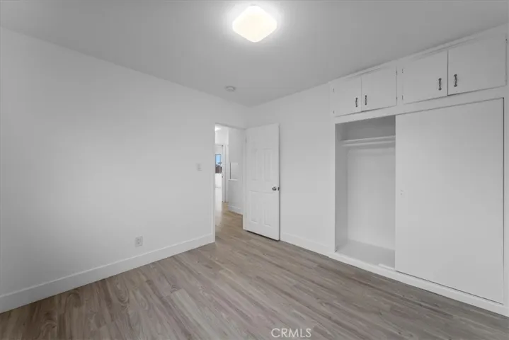Closets with upper cabinets