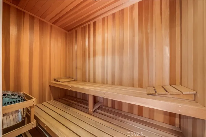 Dry Sauna in Upper Level Suite