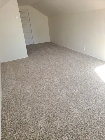 Finished Attic, 1087