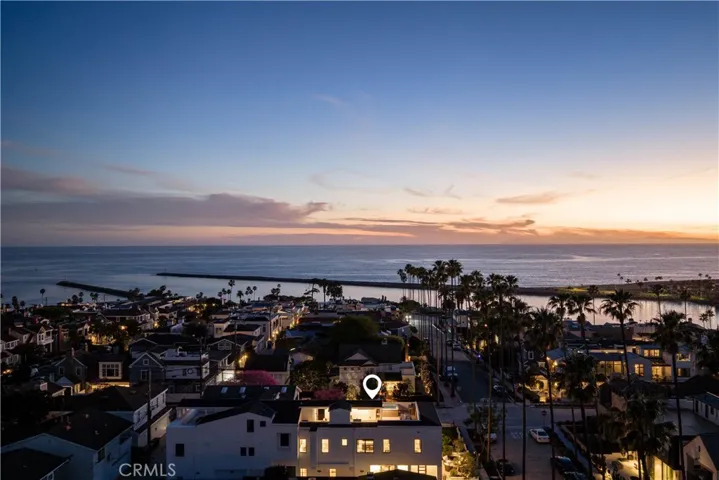 304 Goldenrod Avenue, Corona Del Mar, California 92625