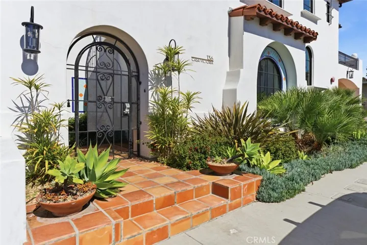 136 Avenida Victoria C, San Clemente, California 92672