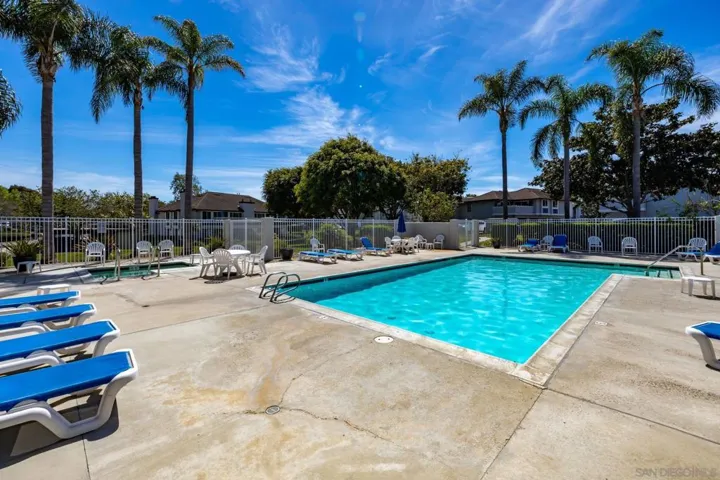 Swimming Pool/Hot Tub/Sauna