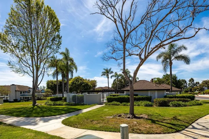 Swimming Pool/Hot Tub/Sauna
