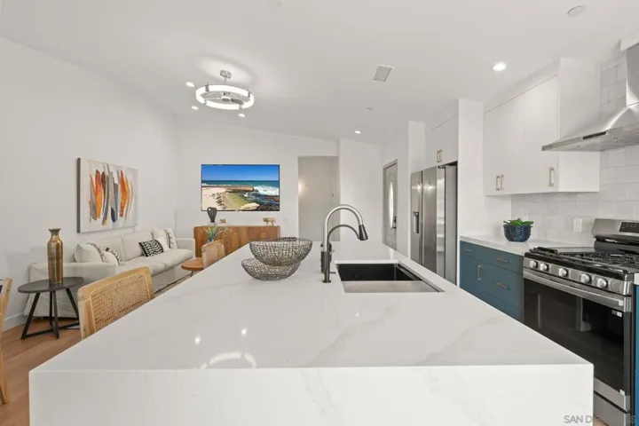 Chef's Kitchen & Great Room - Designed for Entertaining and Relaxation