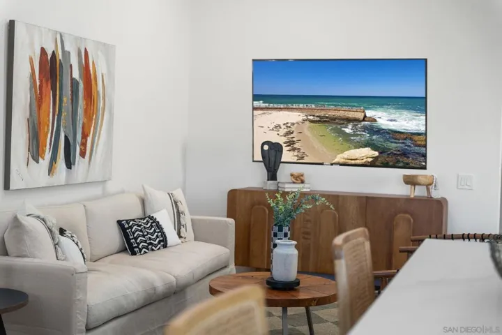 Cozy Great Room Living by the Beach