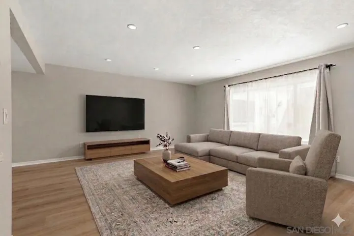 https://zimg.paragon.ice.com/ParagonImages/Property/PA/SDMLS/-512370/3/533/400/a5477d43f8be4d4e6eb5ec854896b5d1/3/73ba23696c6e28405fa8a1e427102e83/-512370-a5168657-2e1d-4e65-bfd1-0f7fbdfc2ff4.JPG