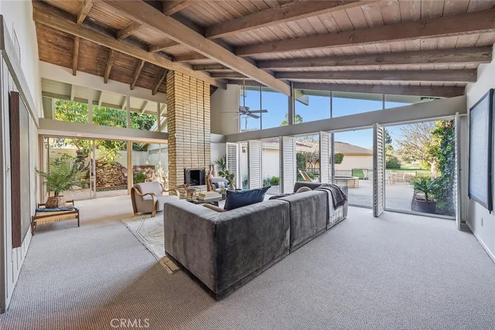 4200 N Virginia Vista, Long Beach, California 90807