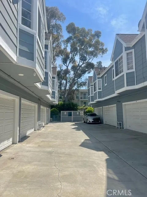 812 Inglewood