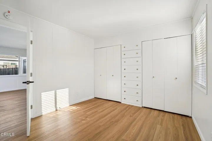 25-web-or-mls-W 188th St-S1903-025