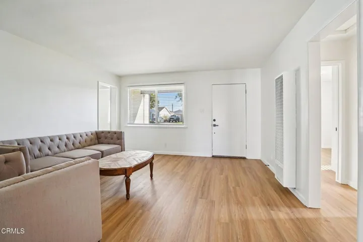 7-web-or-mls-W 188th St-S1903-007