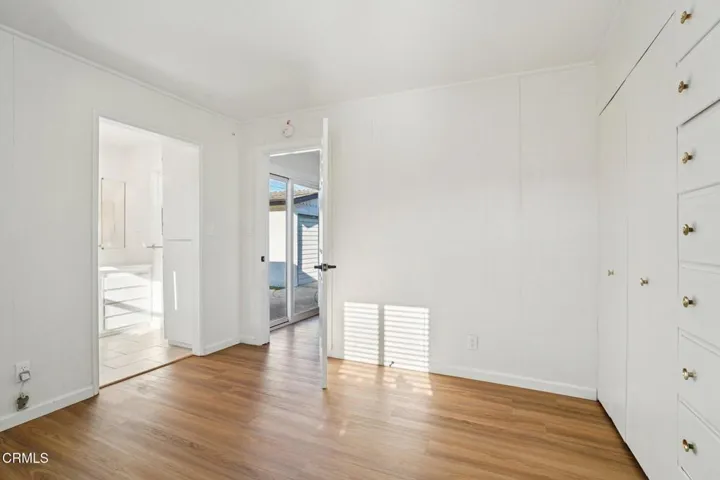 24-web-or-mls-W 188th St-S1903-024