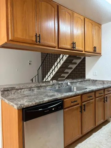 2205 Lemontree Way 3, Antioch, California 94509