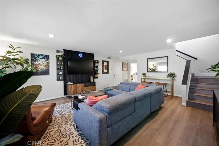 1361 Prospect, Long Beach, California 90804