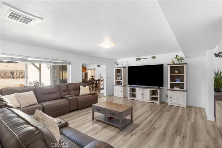 21890 Victorian, Wildomar, California 92595