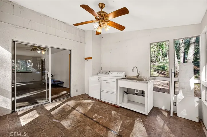 mudroom access to home