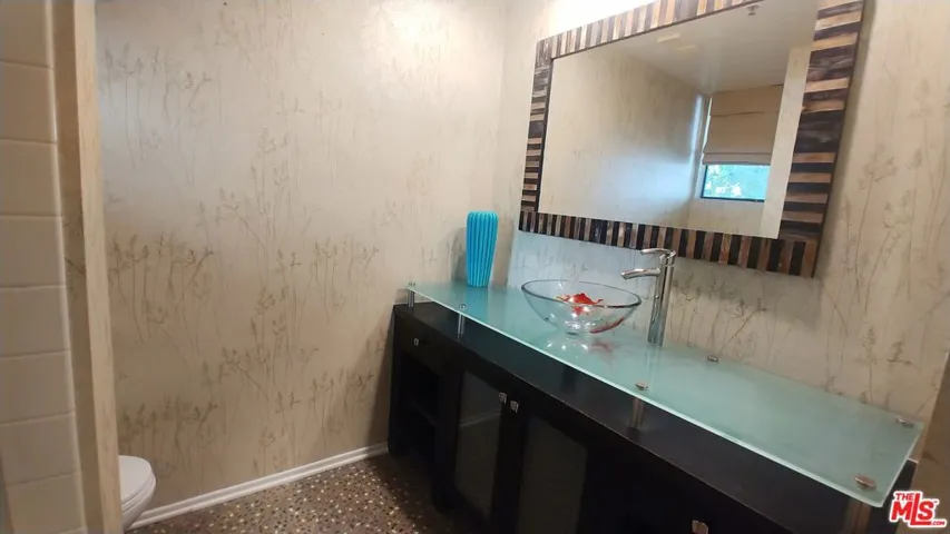 2131 Century Park Lane 212, Los Angeles, California 90067