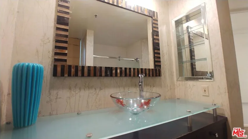 2131 Century Park Lane 212, Los Angeles, California 90067