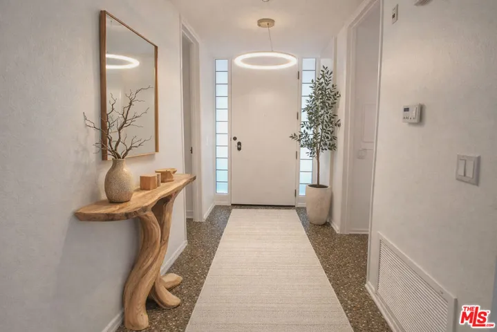 Foyer virtually staged