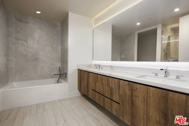 Photos may not depict the avai