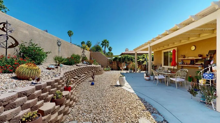 118-Shoreline-Dr-Rancho-Mirage-CA-92270-