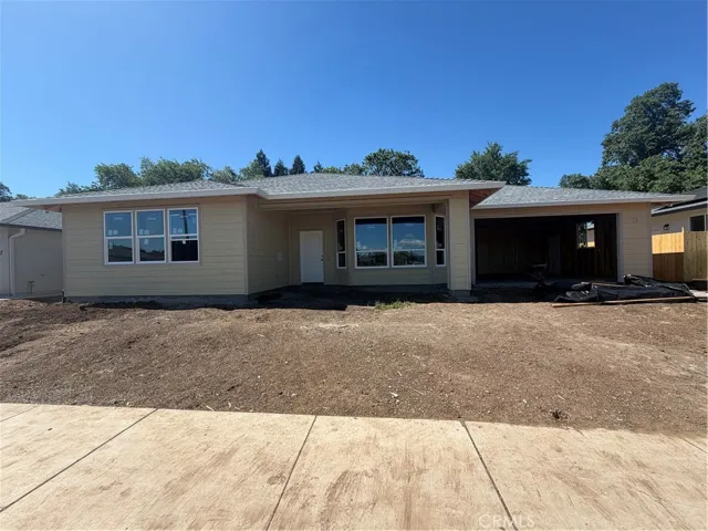 3611 Melbourne Lane, Chico, California 95973