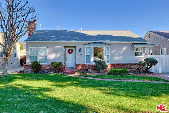 1118 N Niagara Street, Burbank, California 91505