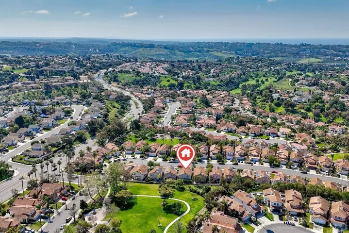 3278 San Tomas, Oceanside, California 92056