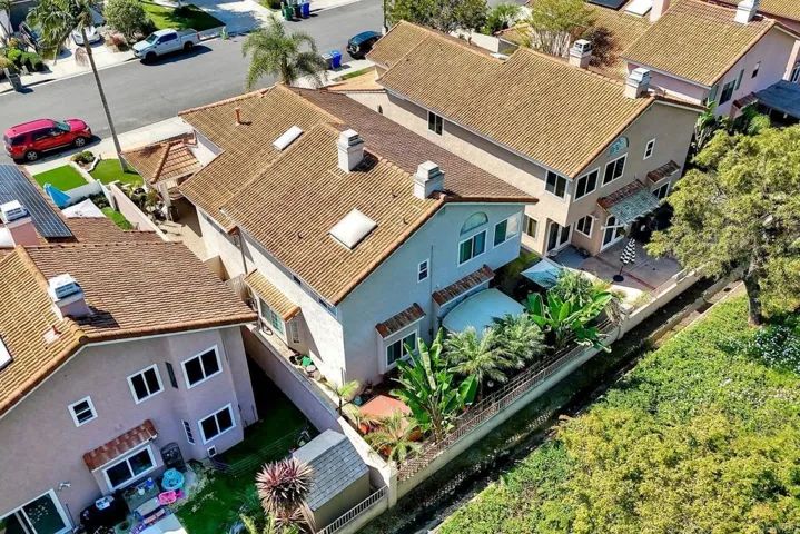 3278 San Tomas, Oceanside, California 92056