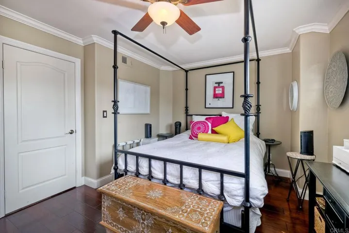 3278 San Tomas, Oceanside, California 92056