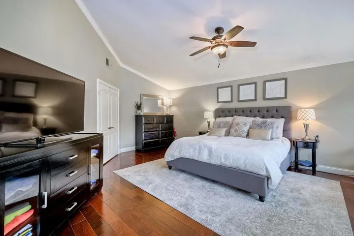3278 San Tomas, Oceanside, California 92056