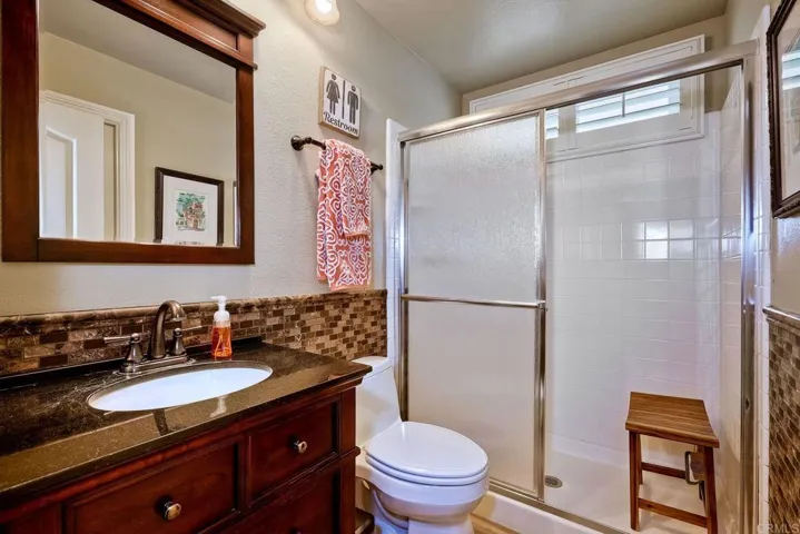 3278 San Tomas, Oceanside, California 92056
