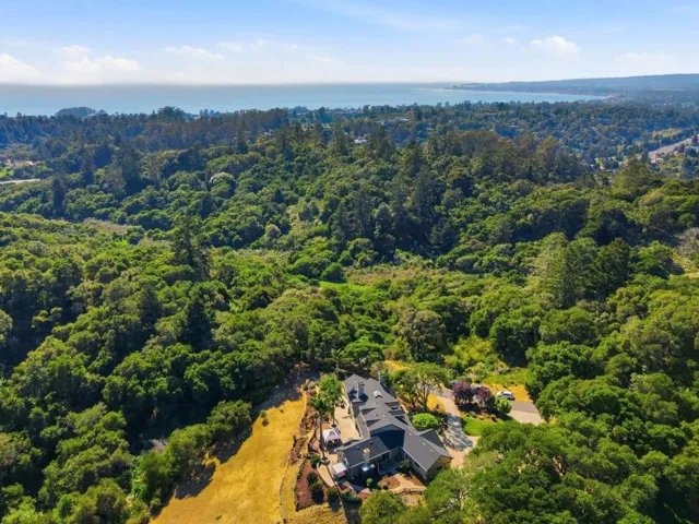 380 Mockingbird Ridge Road, Watsonville, California 95076