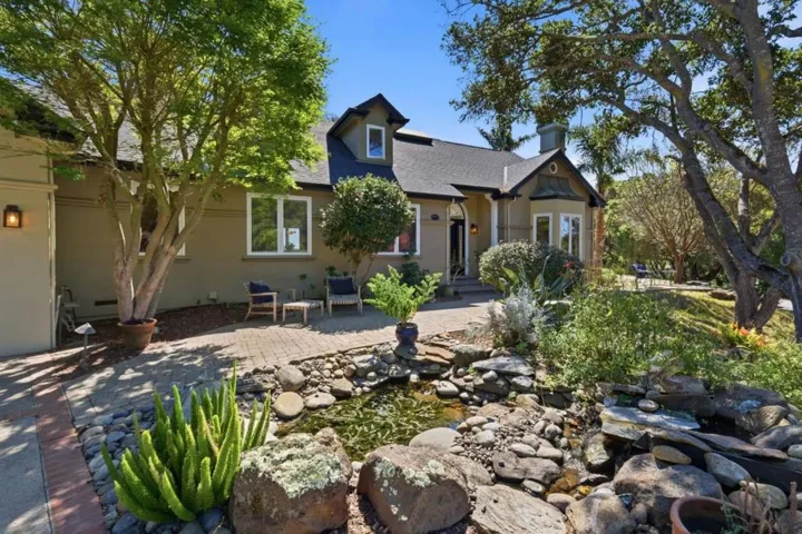 380 Mockingbird Ridge Road, Watsonville, California 95076