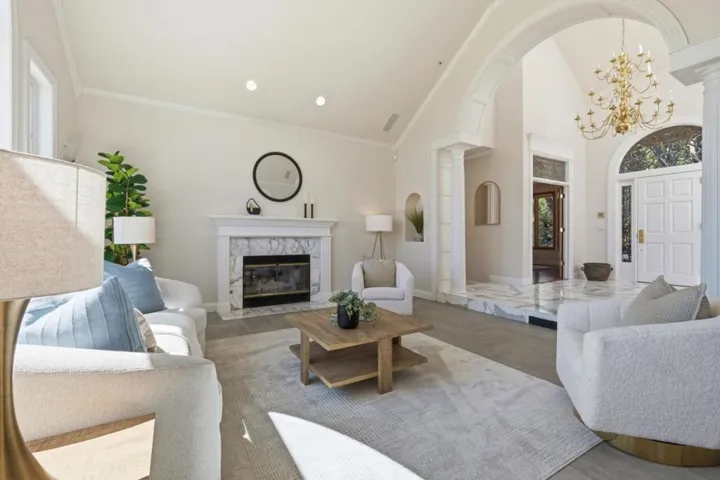 380 Mockingbird Ridge Road, Watsonville, California 95076