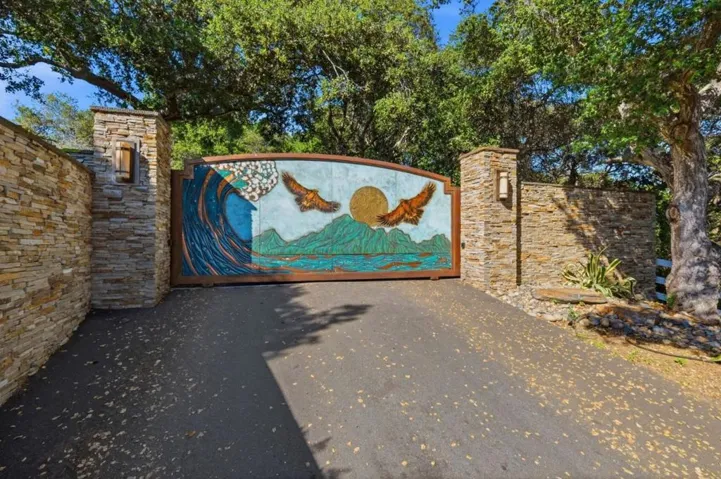 380 Mockingbird Ridge Road, Watsonville, California 95076