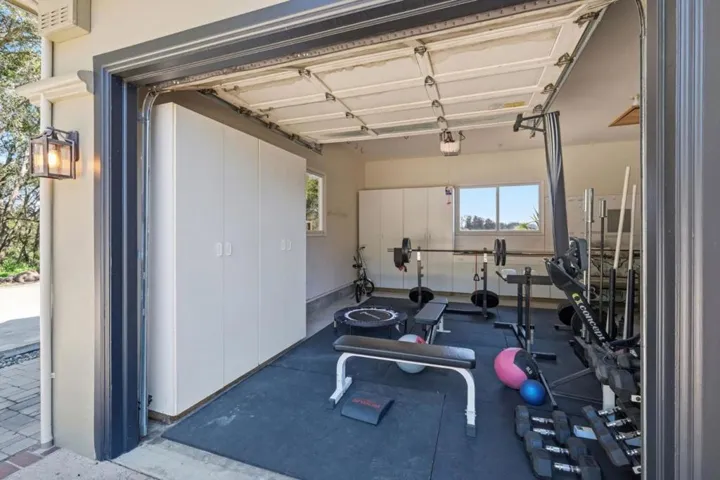 380 Mockingbird Ridge Road, Watsonville, California 95076