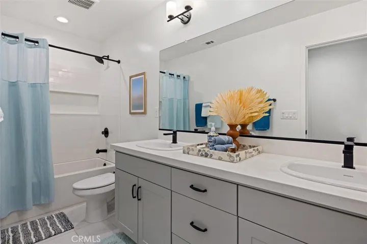 1174 Tiburon, San Luis Obispo, California 93401