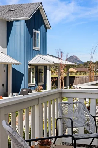 1174 Tiburon, San Luis Obispo, California 93401