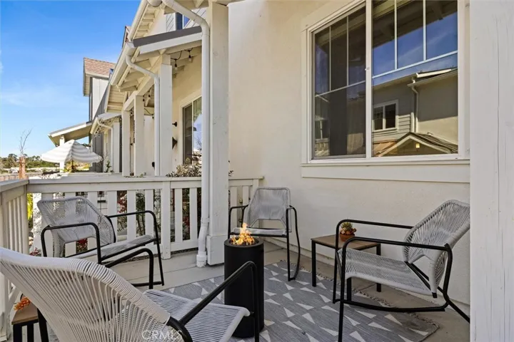 1174 Tiburon, San Luis Obispo, California 93401