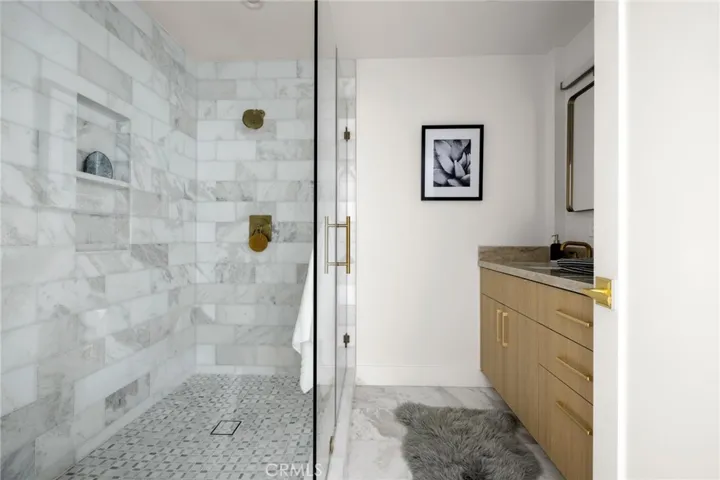 5100 Orrville Avenue, Woodland Hills, California 91367