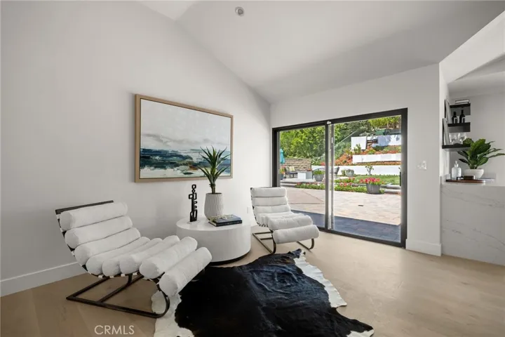 5100 Orrville Avenue, Woodland Hills, California 91367
