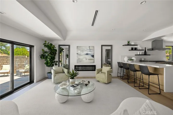 5100 Orrville Avenue, Woodland Hills, California 91367